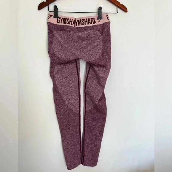 Gym Shark flex leggings dark Ruby/blush nude leggings size  small - Picture 8 of 9